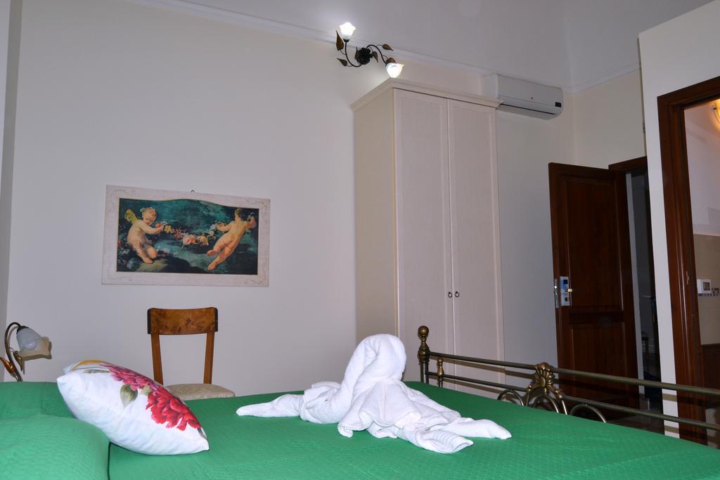 泰拉西尼 Palazzo Graziano酒店 外观 照片